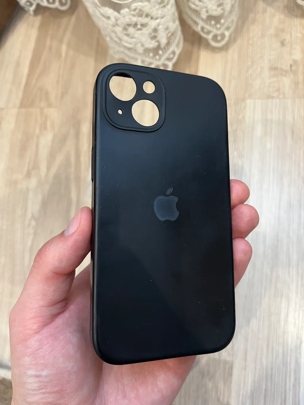 Чохол на iPhone 13