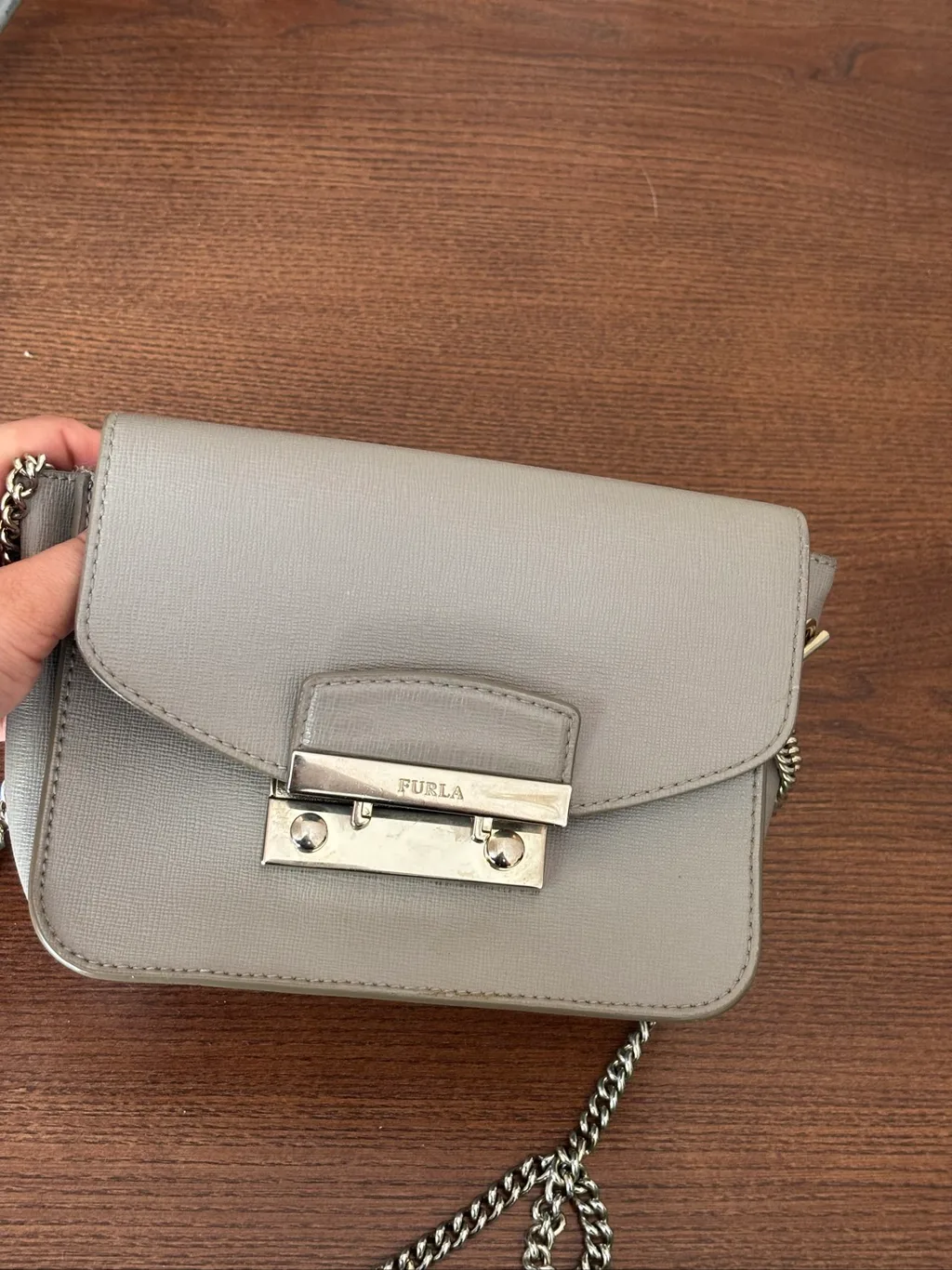 шкіряна сумка furla оригінал
